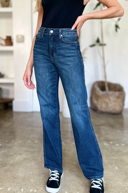 Judy Blue Full Size Tummy Control Straight JeansThe Tummy Control Straight Jeans are designed to provide a flattering and slimming fit with their tummy control feature. These jeans offer both style and comfort, ma